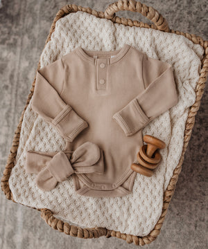 Pebble Long Sleeve Bodysuit